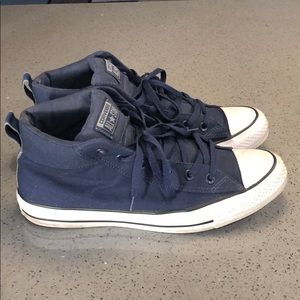 Converse chucks mid